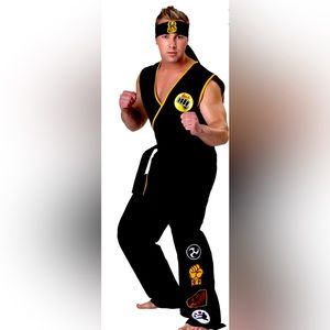 Cobra Kai Adult Costume - 🎃 Medium OFFICIAL LICENSED KARATE KID PRODUCT 🐍